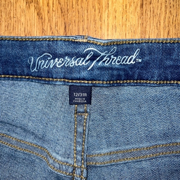 Universal Thread Jeans - Picture 3 of 4